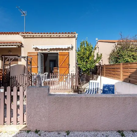 بيت للعطل Mas De L'ile By Interhome *