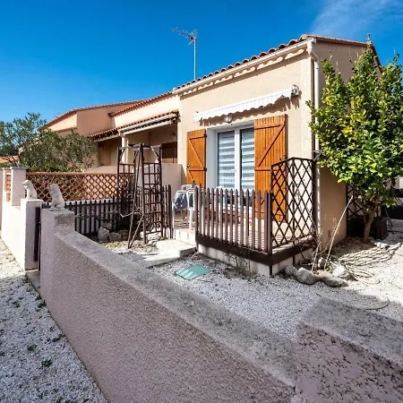Mas De L'ile By Interhome Vakantiehuis